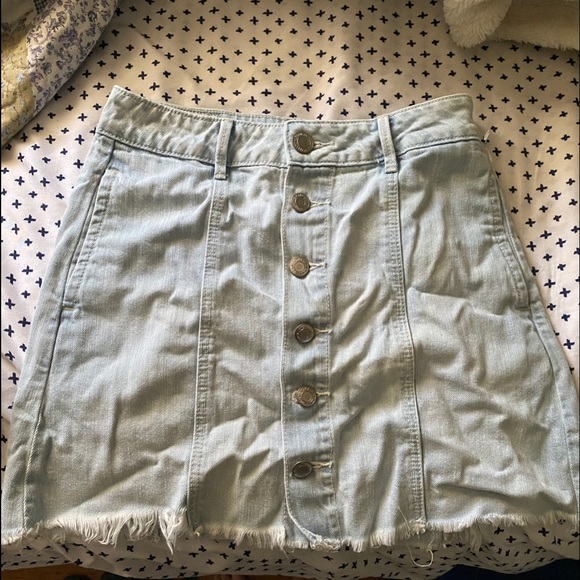 American Eagle Denim Skirt - Picture 1 of 4